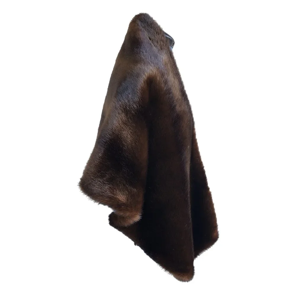 2000s to modern Faux Fur Stole made by Silk and Sable - Picture 4 of 9